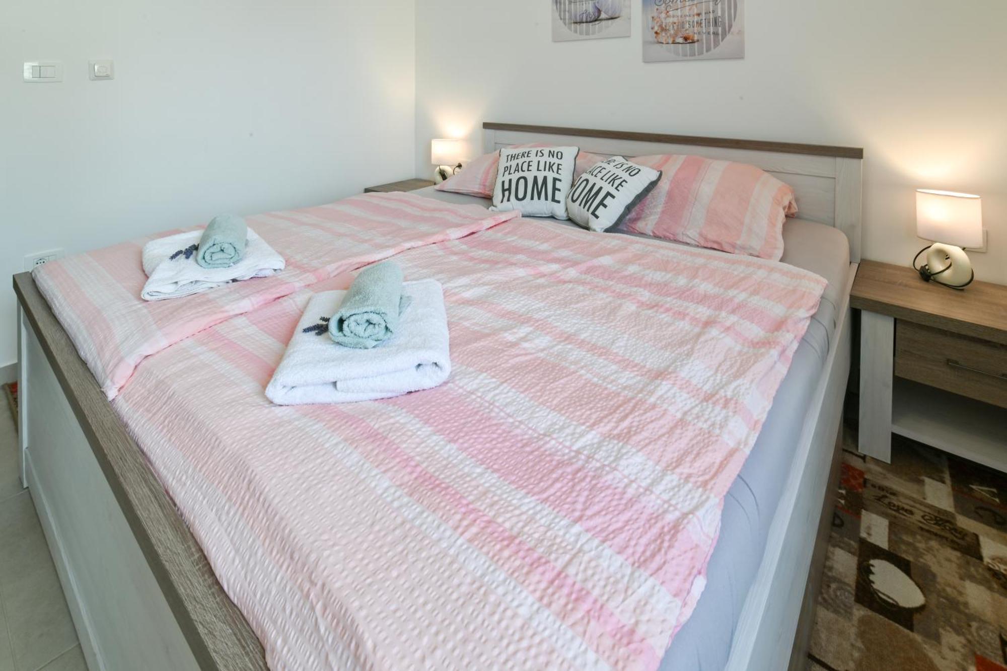Apartment Uma อูมัค ภายนอก รูปภาพ