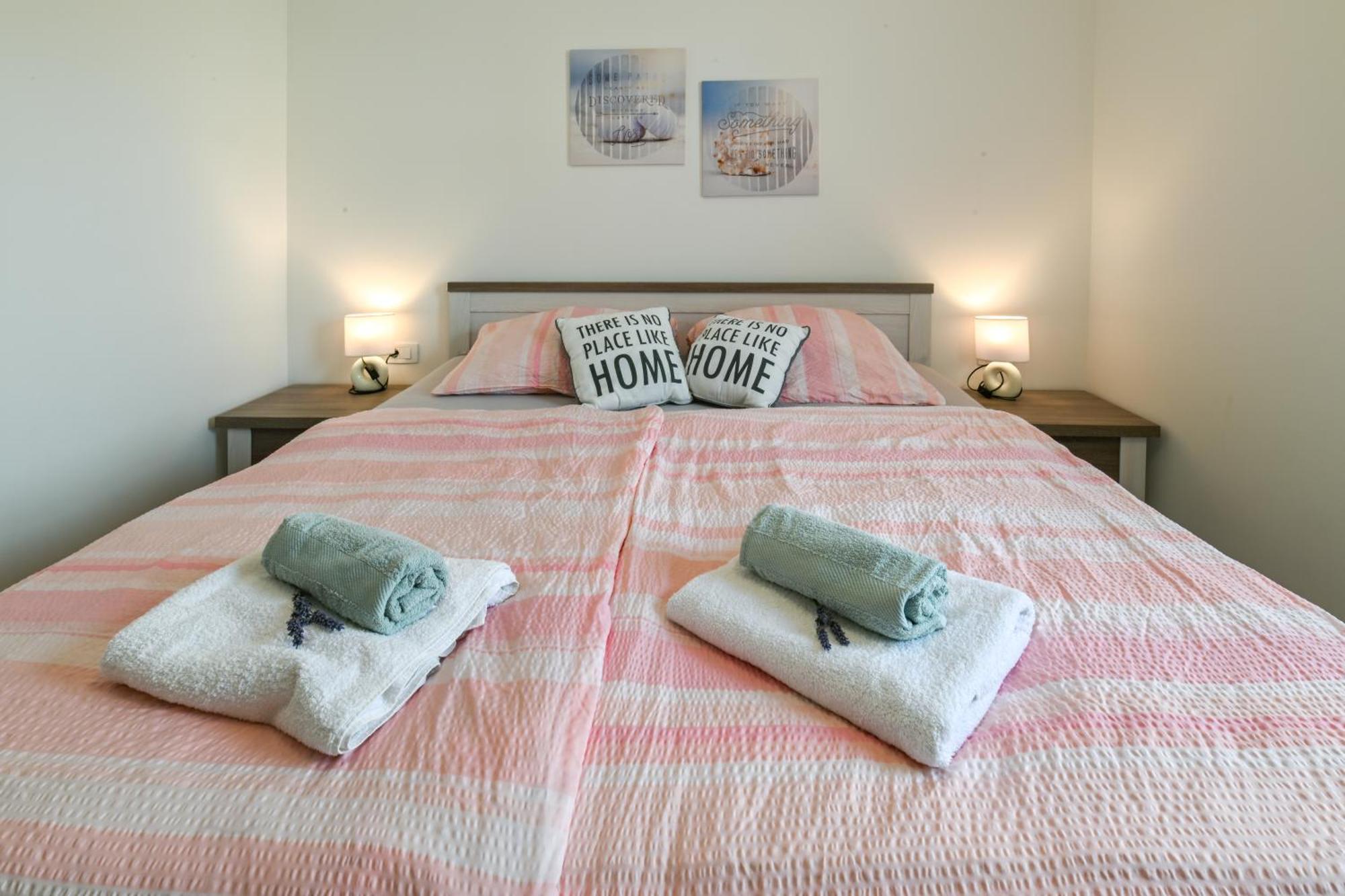 Apartment Uma อูมัค ภายนอก รูปภาพ