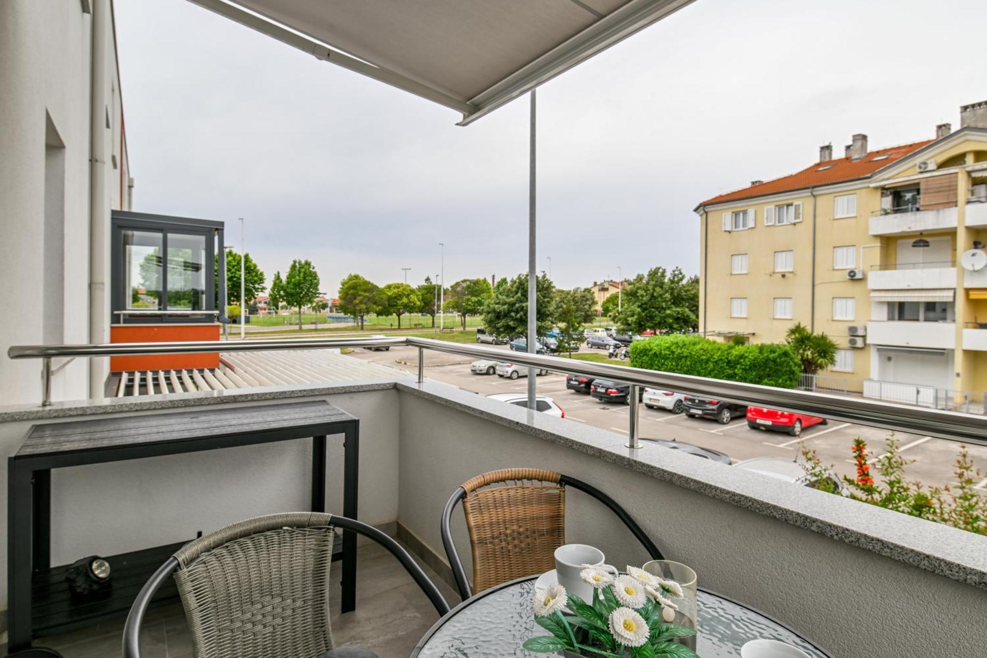 Apartment Uma อูมัค ภายนอก รูปภาพ